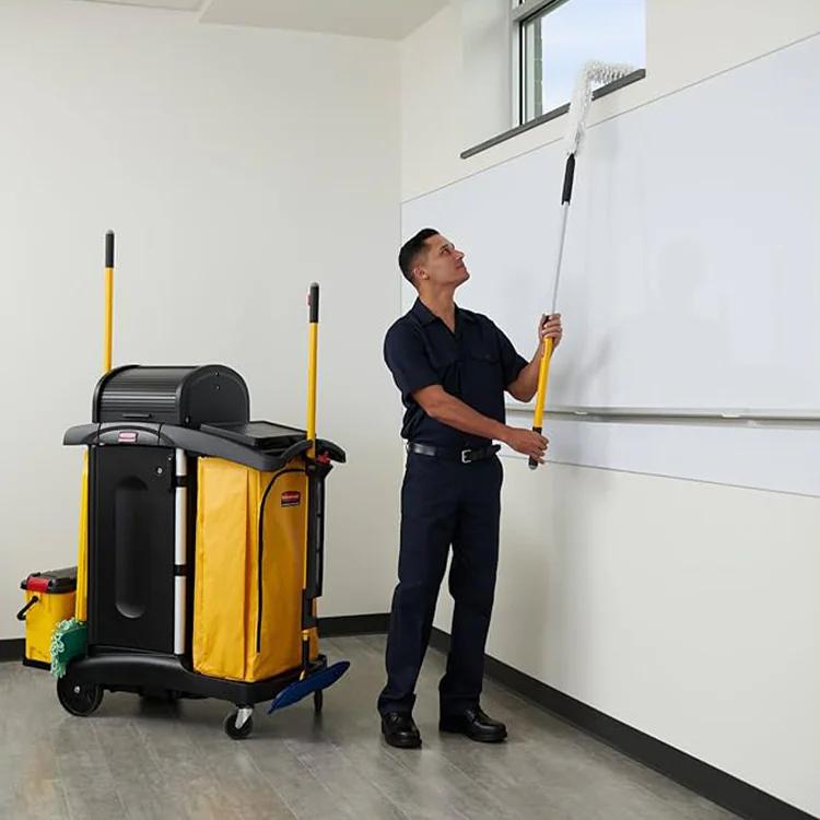 Dụng cụ vệ sinh Sao Việt