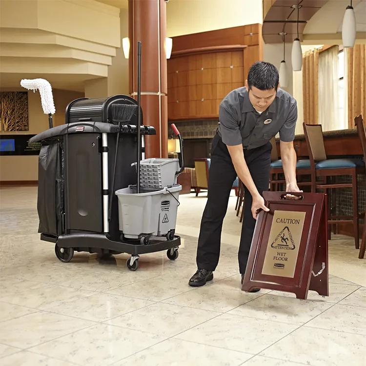 Dụng cụ vệ sinh Sao Việt