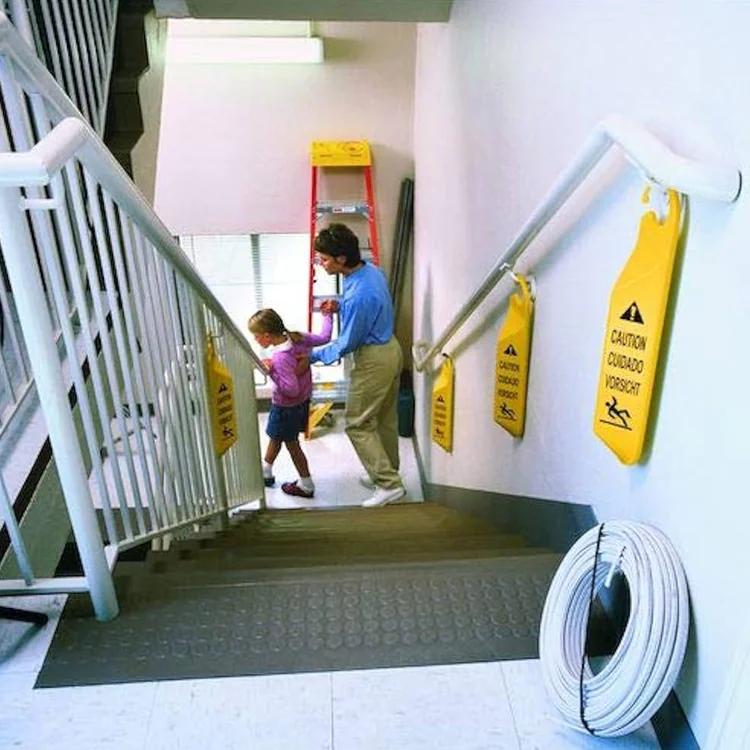 Dụng cụ vệ sinh Sao Việt