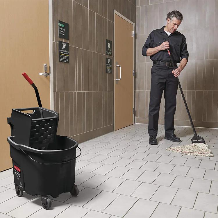 Dụng cụ vệ sinh Sao Việt