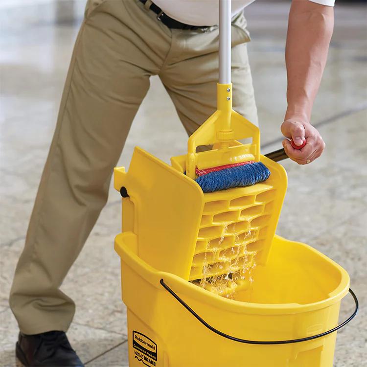 Dụng cụ vệ sinh Sao Việt