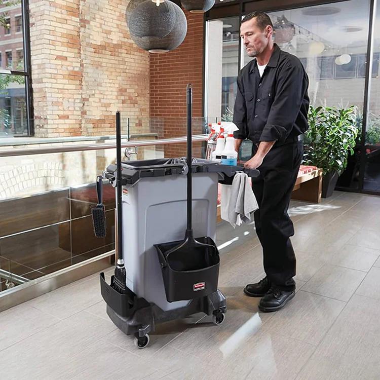 Dụng cụ vệ sinh Sao Việt