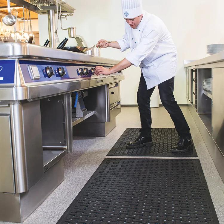 Dụng cụ vệ sinh Sao Việt