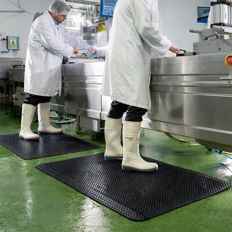 Dụng cụ vệ sinh Sao Việt