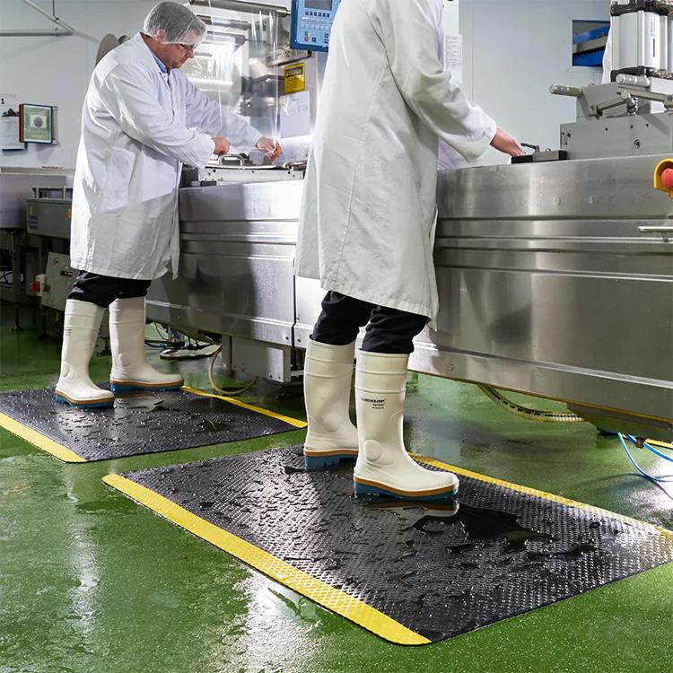 Dụng cụ vệ sinh Sao Việt