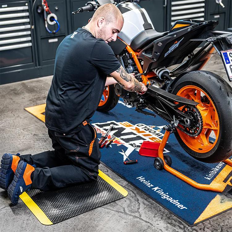 Dụng cụ vệ sinh Sao Việt