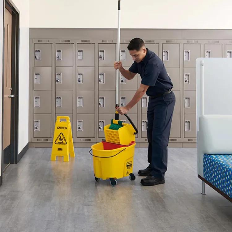 Dụng cụ vệ sinh Sao Việt