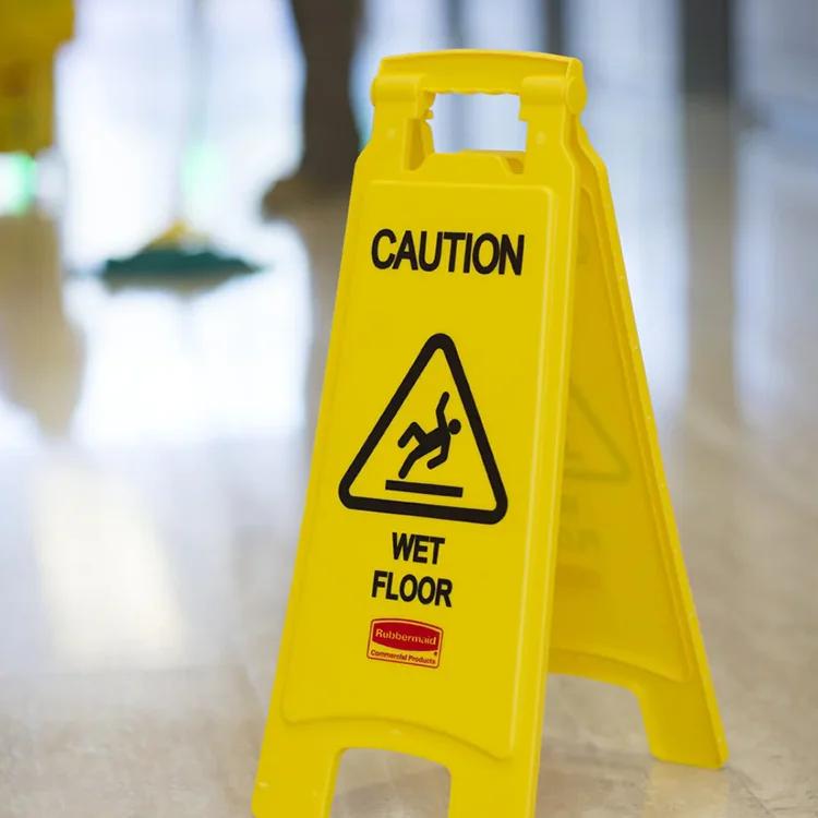 Dụng cụ vệ sinh Sao Việt