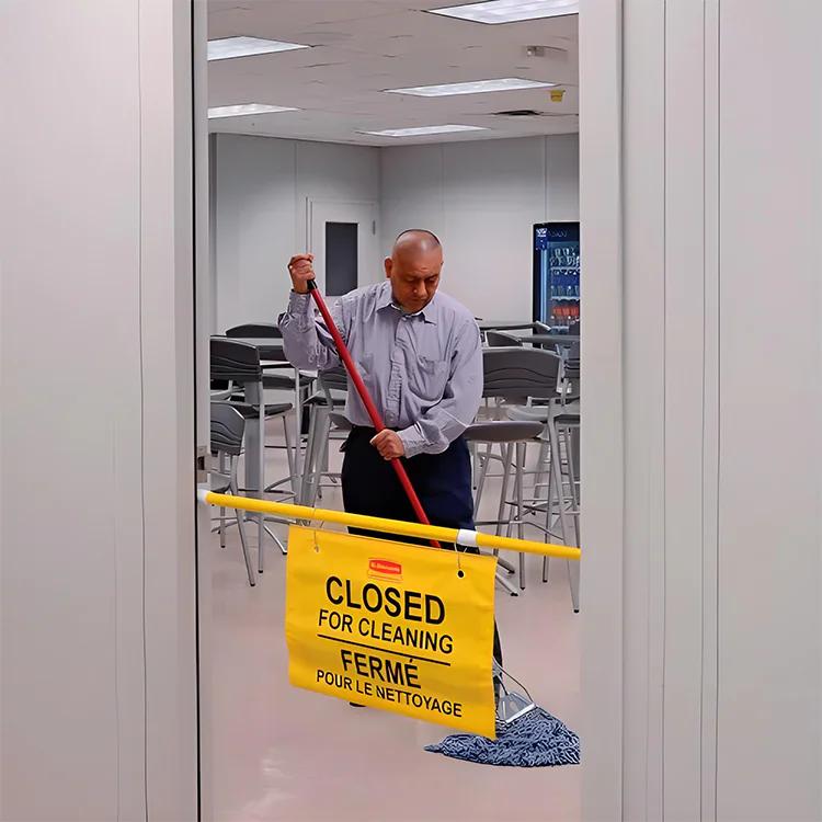 Dụng cụ vệ sinh Sao Việt