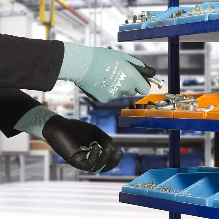 Dụng cụ vệ sinh Sao Việt