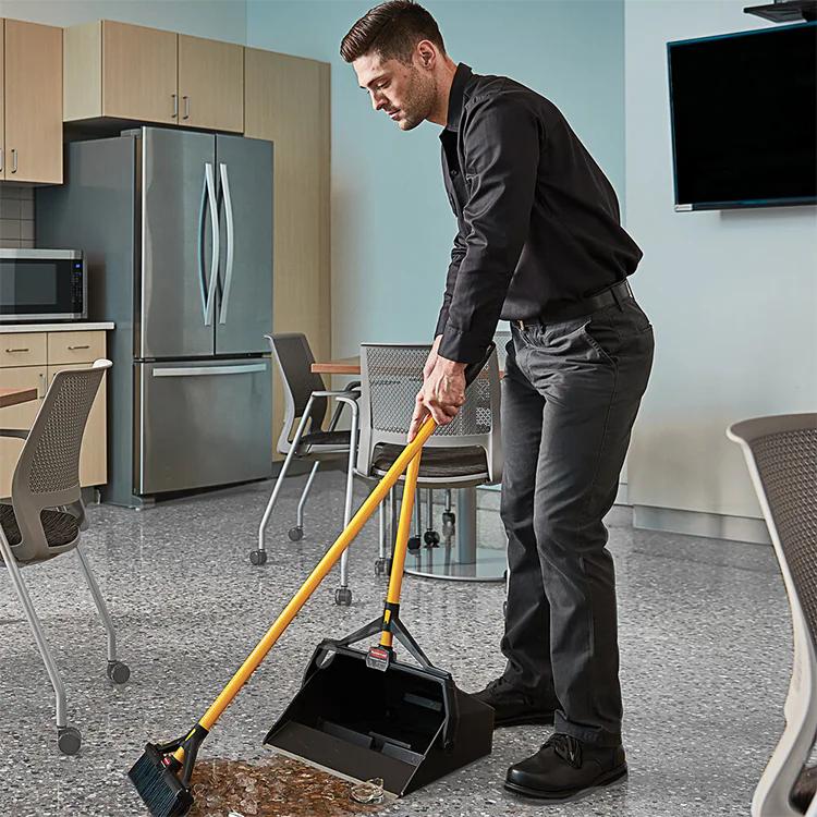 Dụng cụ vệ sinh Sao Việt