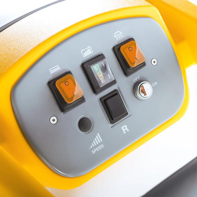 Dụng cụ vệ sinh Sao Việt