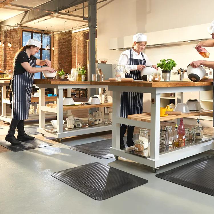 Dụng cụ vệ sinh Sao Việt