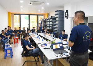 Công ty Sao Việt tổ chức cuộc họp 9 tháng đầu năm